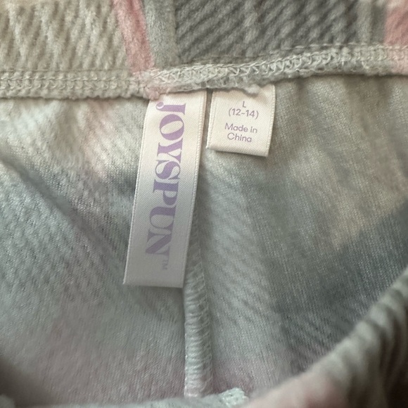 Women's Plaid Pajama Set in Pink and Gray - Picture 4 of 4